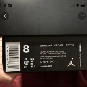 Womens Jordan 11 Retro.